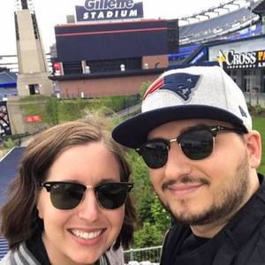 Meet your Posher, April