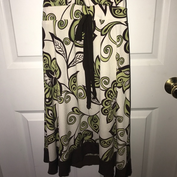 Dress - Picture 4 of 4