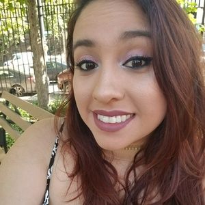 Meet your Posher, Karina