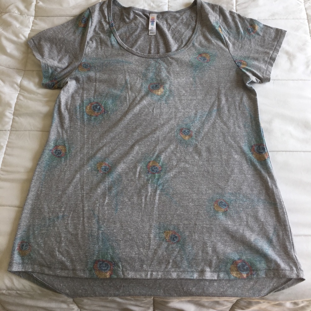 Classic tee by lularoe