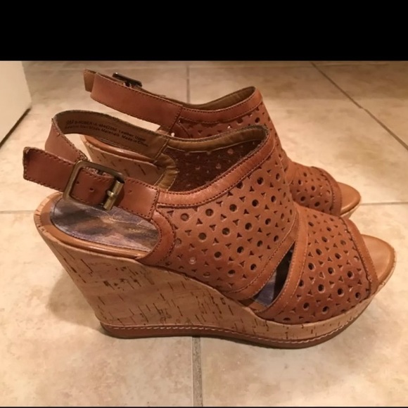 Cork Wedge - Picture 1 of 3