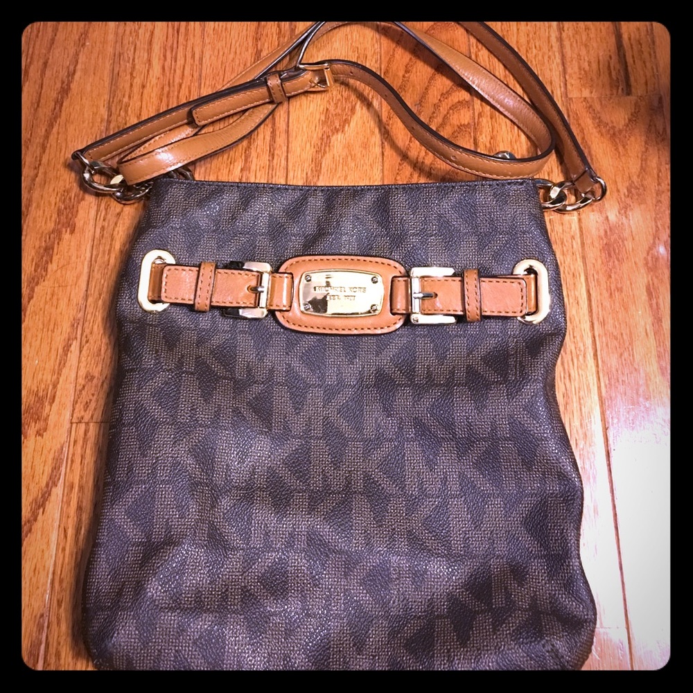 Michael Kors crossbody