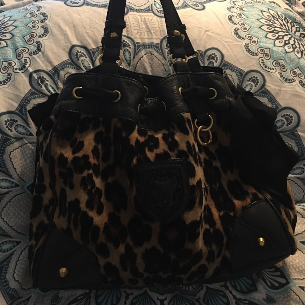 Juicy Couture Handbag & Wallet - Picture 2 of 7