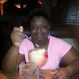 Meet your Posher, Aretha