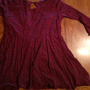 Maroon 👗