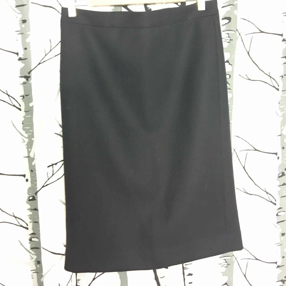 Number 2 Pencil Skirt in Black wool