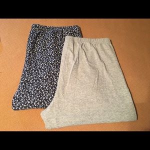 2 pair of comfy cropped pants