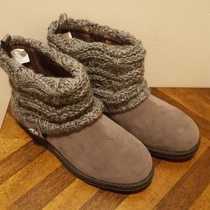 Muk luks winter ankle booties