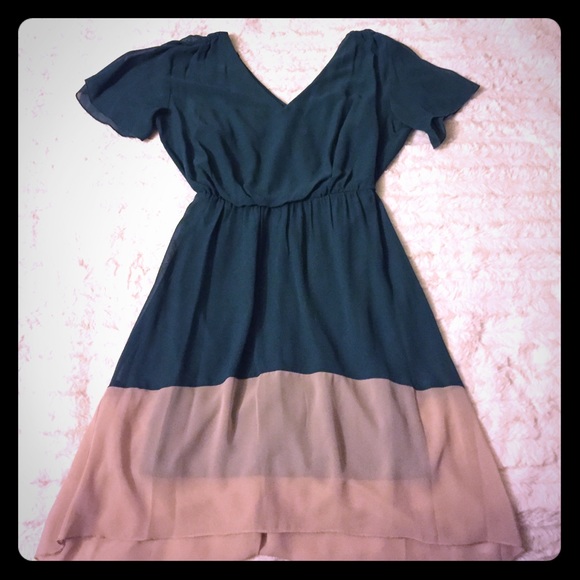 Boutique color-block party dress! - Picture 1 of 4