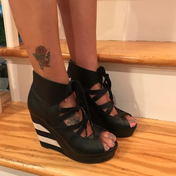 Deena & Ozzy platform wedges - Picture 3 of 7