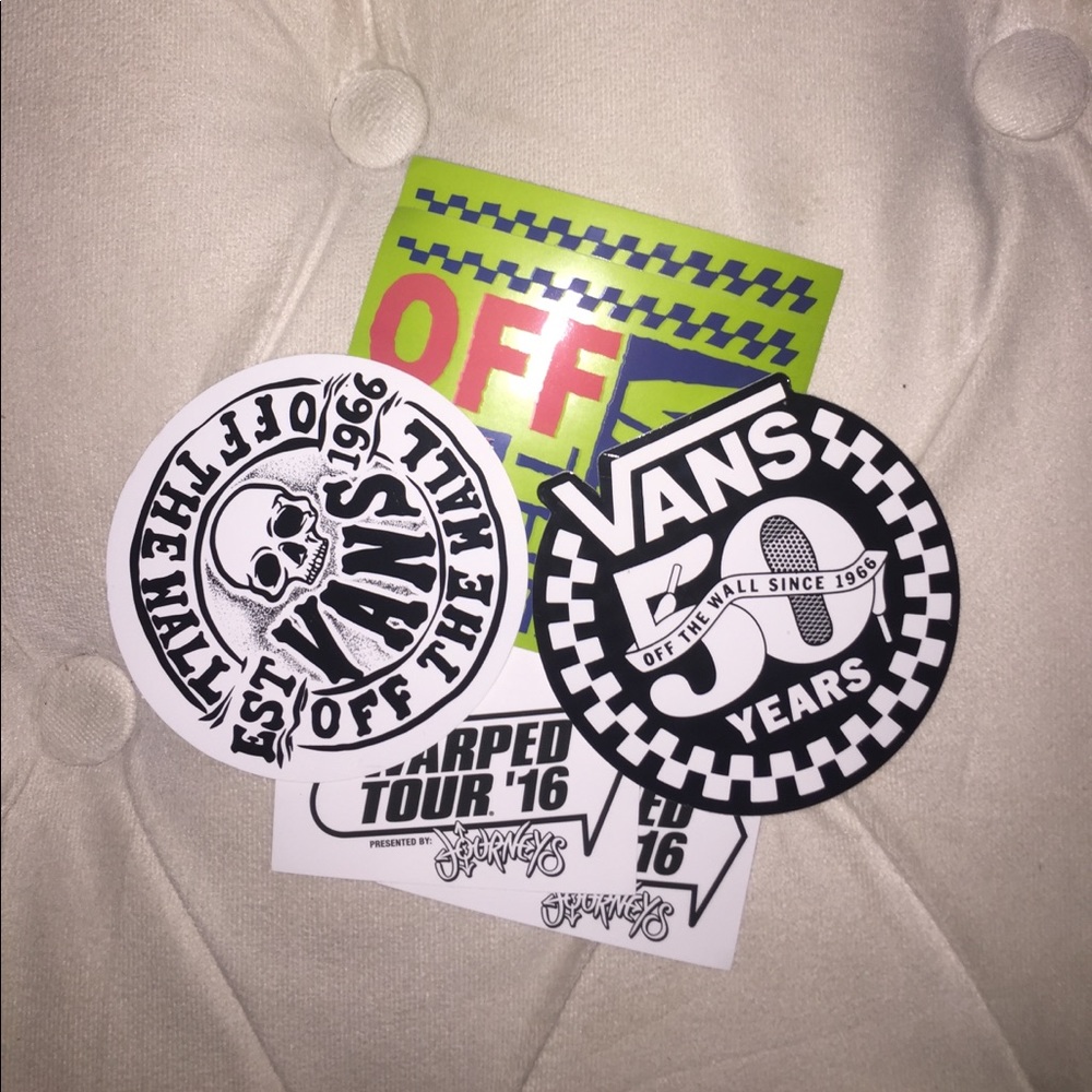 6 VANS STICKERS