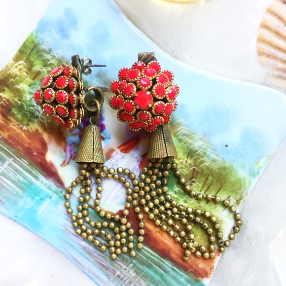 . {STRAWBERRY CRYSTAL} Dangle earrings with gold - Picture 6 of 8