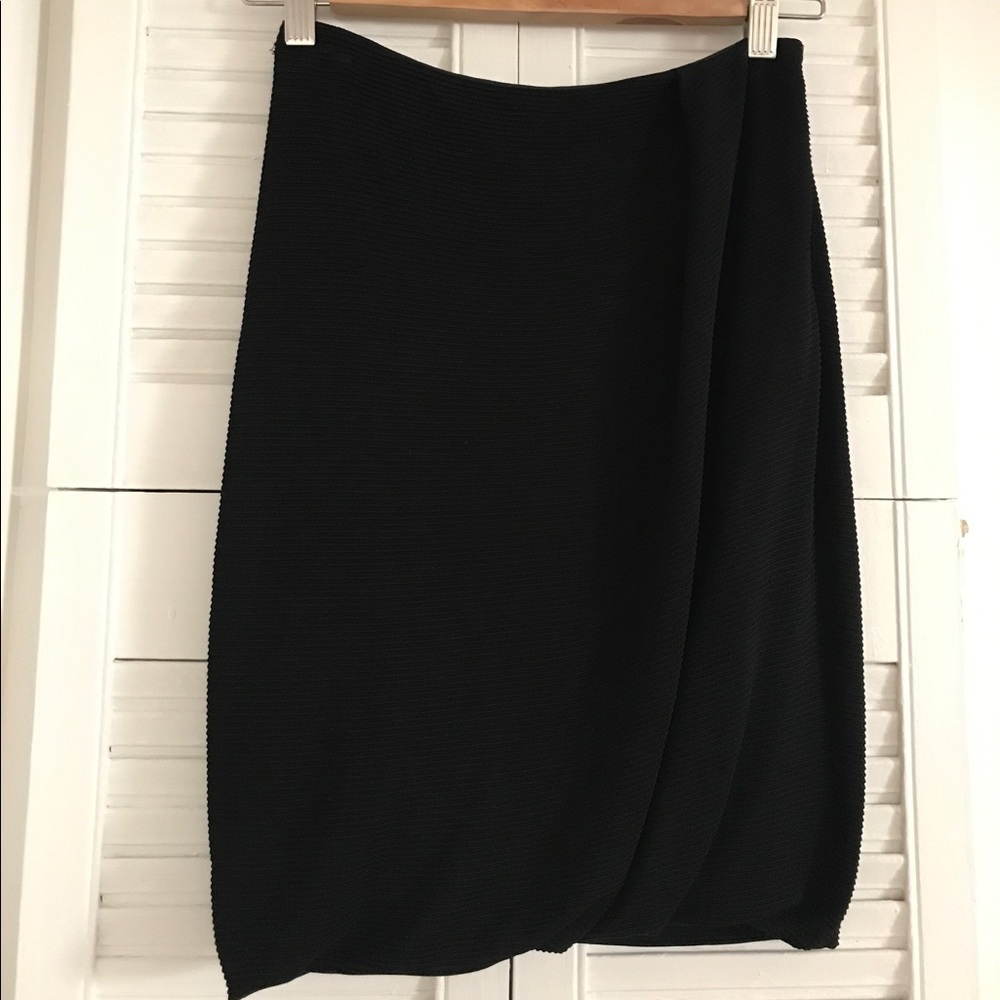 Armani black tulip skirt