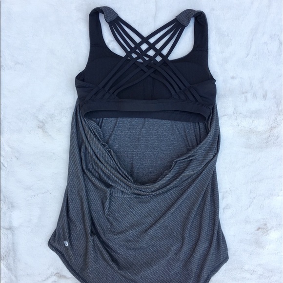 🖤 SOLD! 🖤 Lululemon wild tank size 6 - Picture 3 of 4