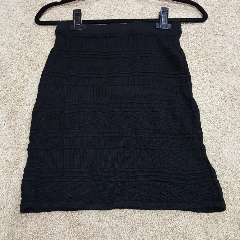 Black bodycon sweater skirt