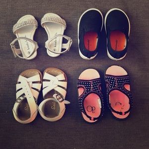 4 pairs of toddler shoes size 4.