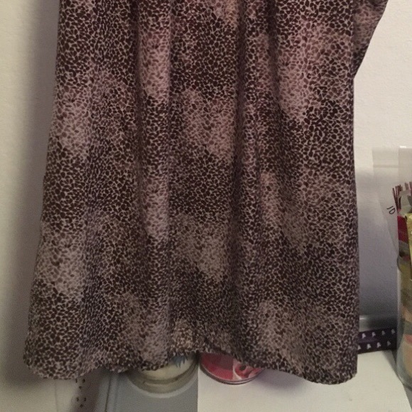 Patterned Blouse - Picture 2 of 4