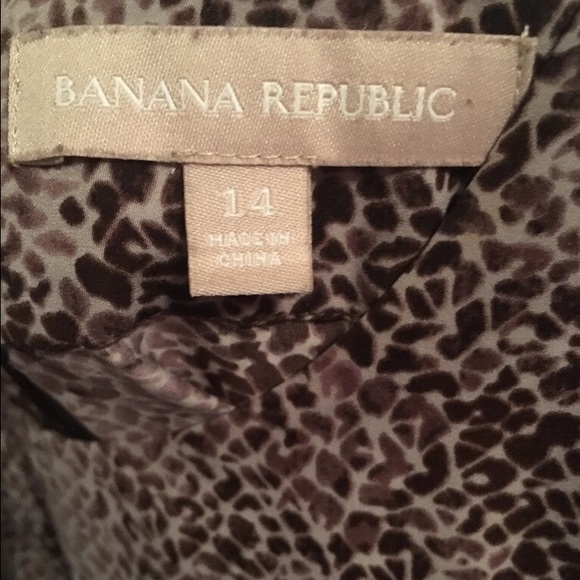 Patterned Blouse - Picture 4 of 4