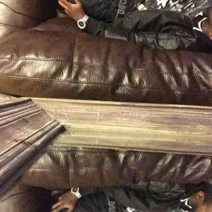 Meet your Posher, Robert bugout