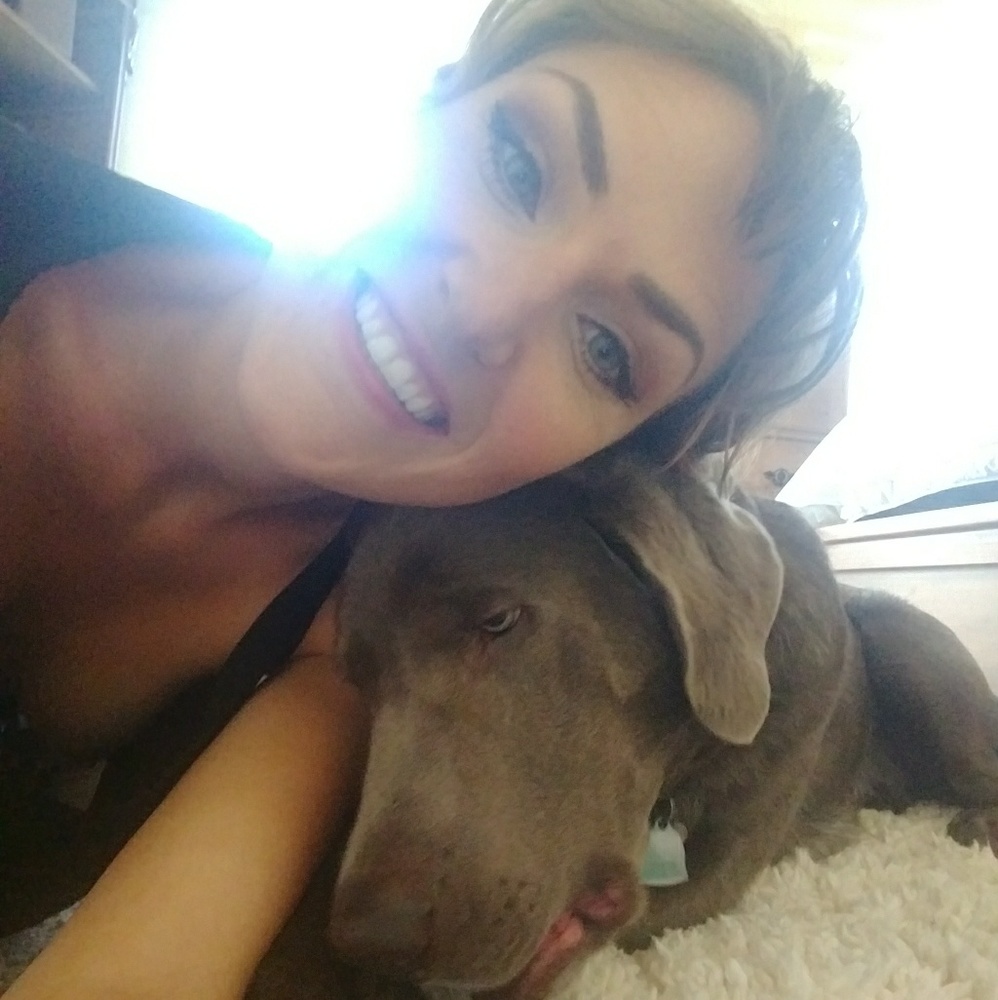 Meet your Posher, Caiti