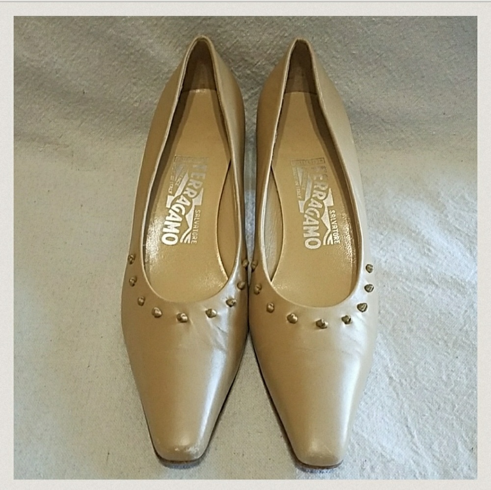 Salvatore Ferragamo Tan Leather Kitten Heels.