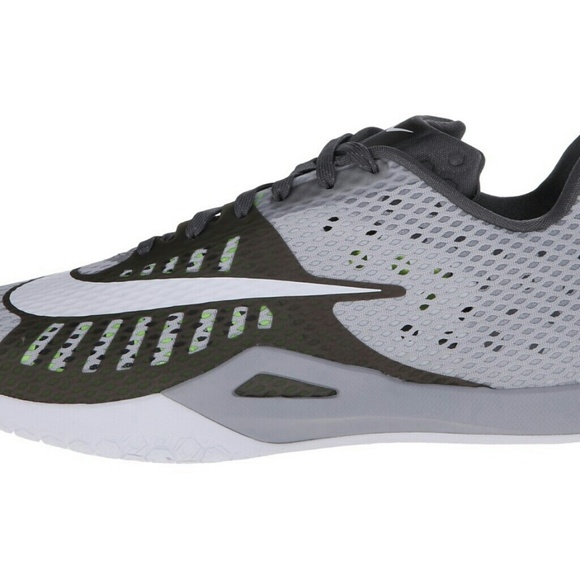 Nike Mens BRAND NEW Hyperlive Basketball Size 13 - Picture 4 of 4