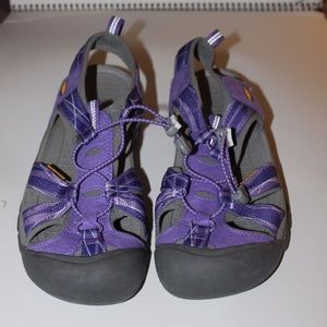 Keen - Women's Venice Sandals - NWOT