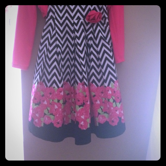 Girls spring dress - Picture 2 of 4