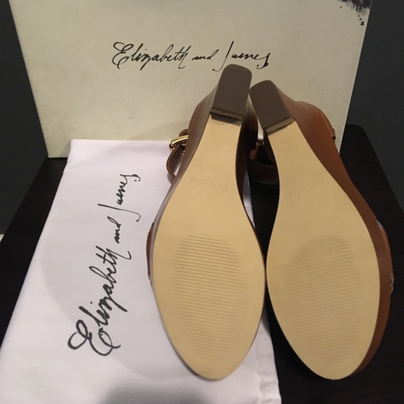 Elizabeth and James Sibil Wedge Platform Sandal - Picture 3 of 3