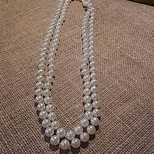 NECKLACE.   ITEM #J103