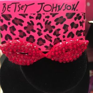 👄 💋ᕼOT ᒪIᑭᔕ ᗷETᔕEY ᒍOᕼᑎᔕOᑎ EᗩᖇᖇIᑎGᔕ💋