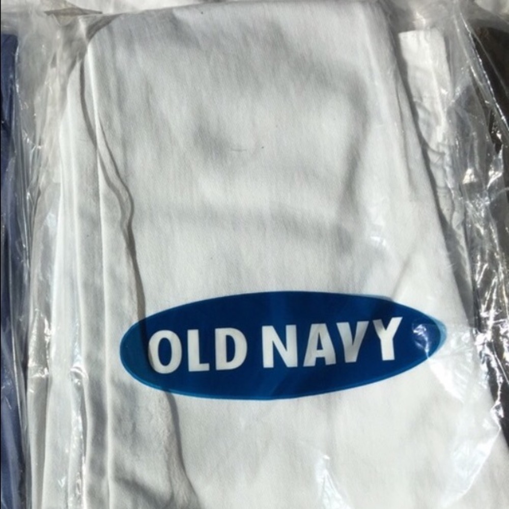 White old navy skinny jean