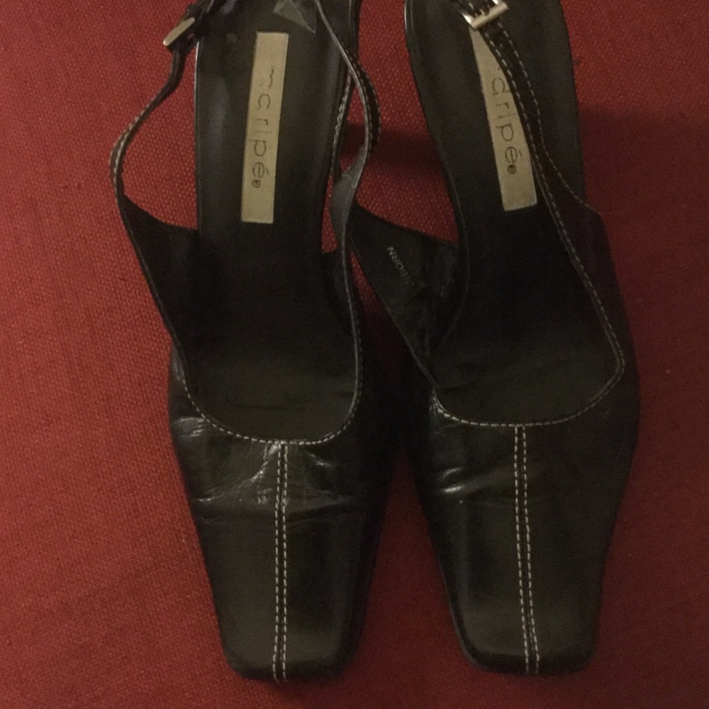 Maripe sz 8 black open heel
