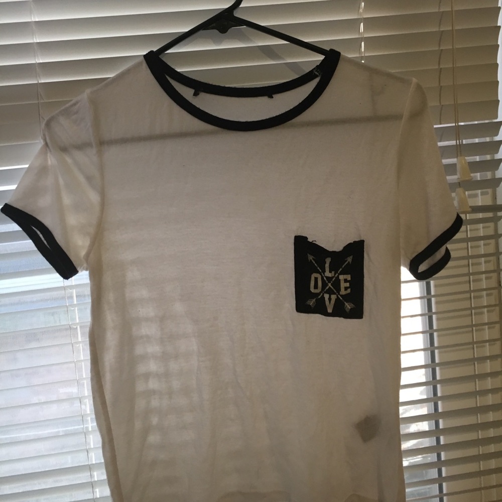 Black and white cropped shirt