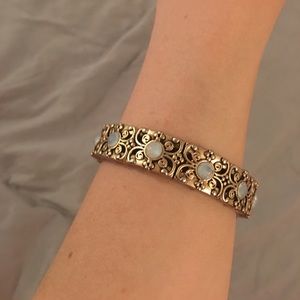 BEAUTIFUL gold Lia Sophia bracelet