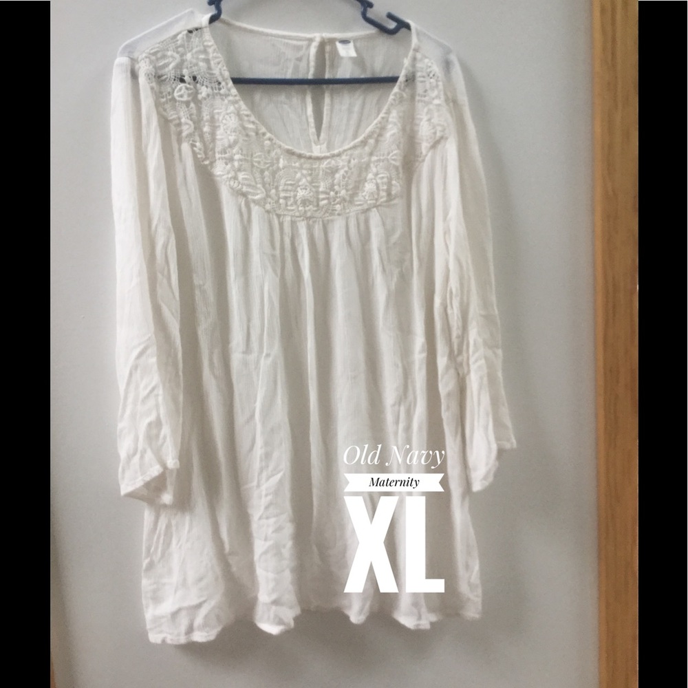 Old Navy Maternity Shirt - XL