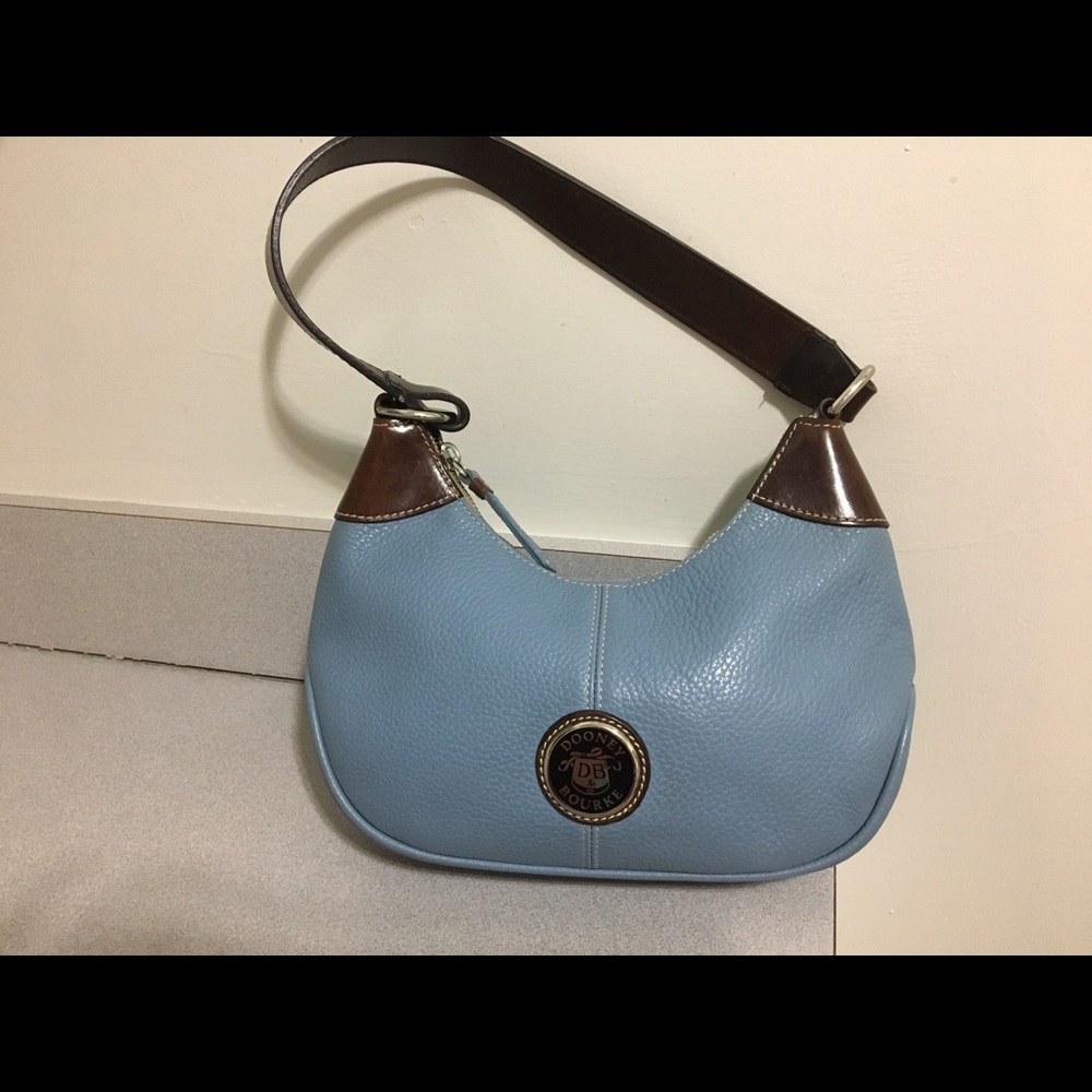 Dooney & Bourke Purse