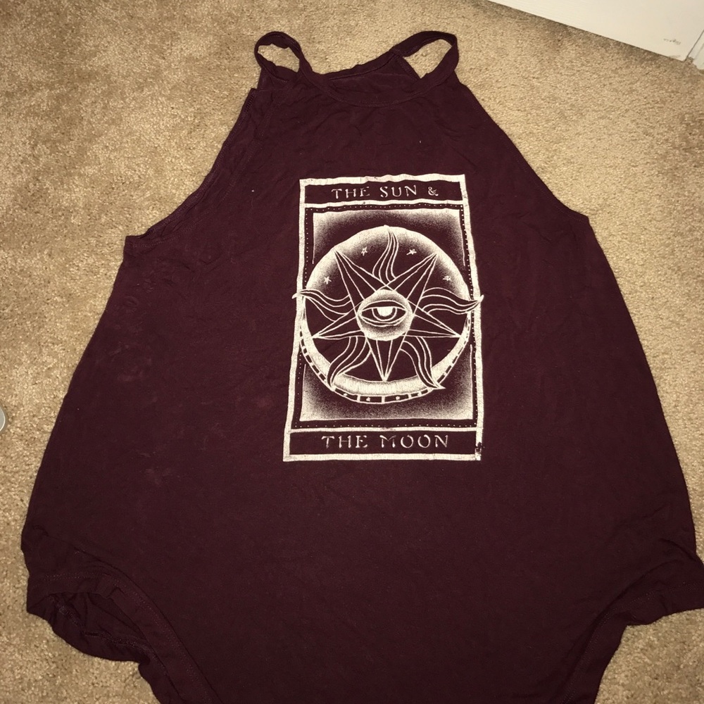 American Eagle burgundy graphic tank top.