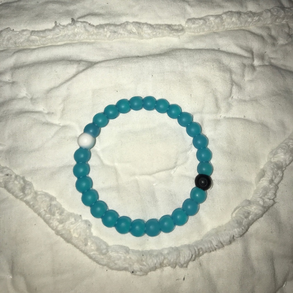 Blue Lokai bracelet