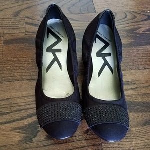 Like New! Anne Klein Sport Black Wedge!