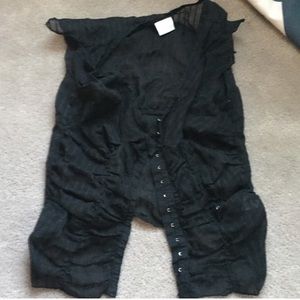 Hook Eye Vest