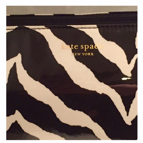 🚫SOLD NWT Kate Spade Bandipur Zebra Cosmetic Bag - Picture 5 of 8