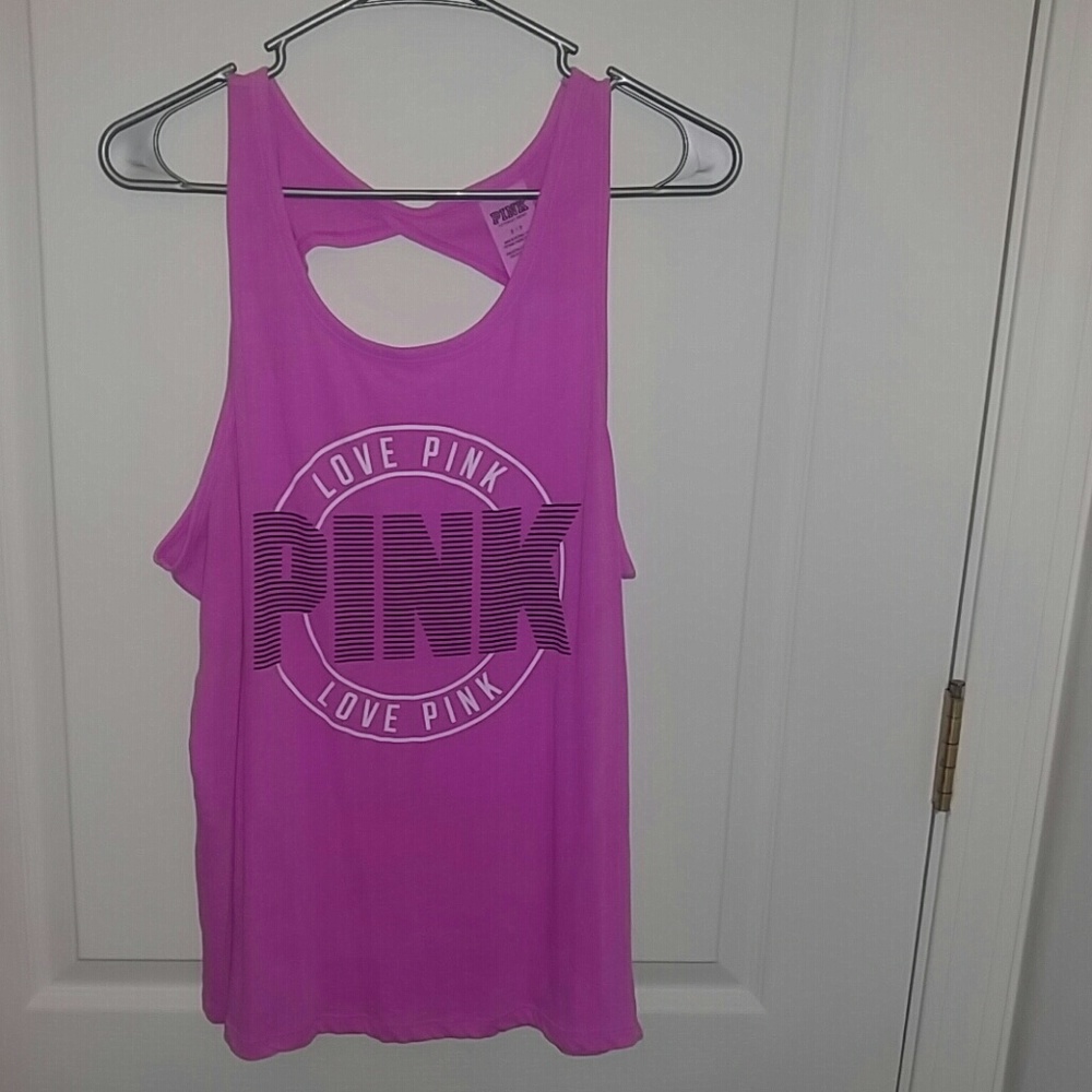 🔆 SALE NWOT Vs pink tank top