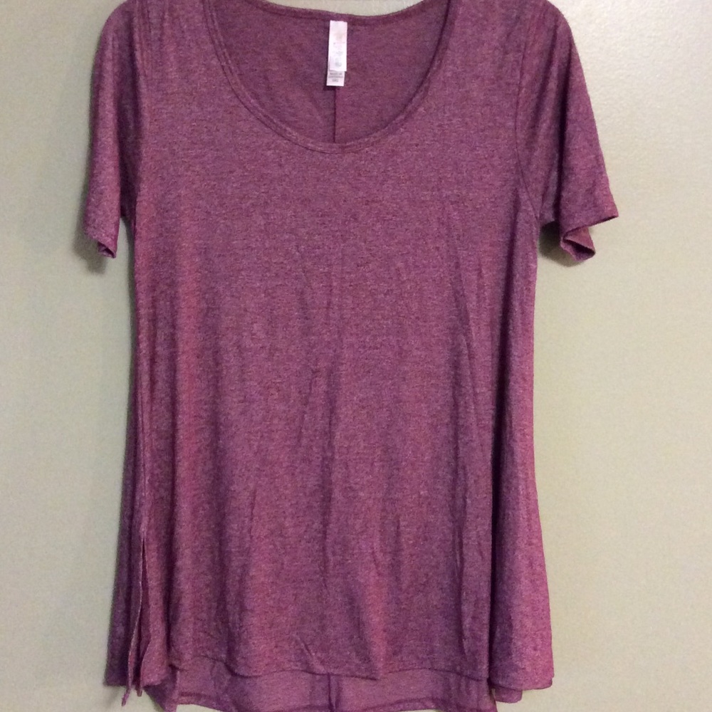NWOT Perfect tee by Lularoe