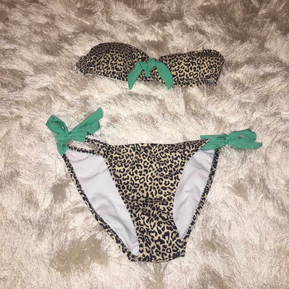 Cheetah bikini
