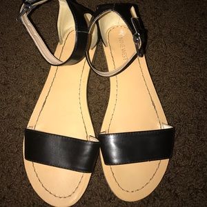 black Nine West sandals