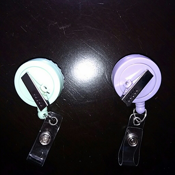 Badge Reels - Picture 2 of 2