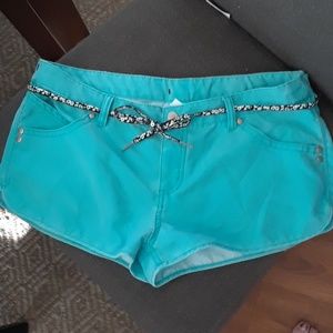Roxy shorts