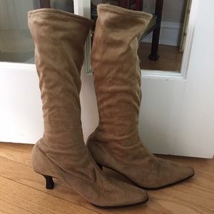 Kitten Heeled Boots