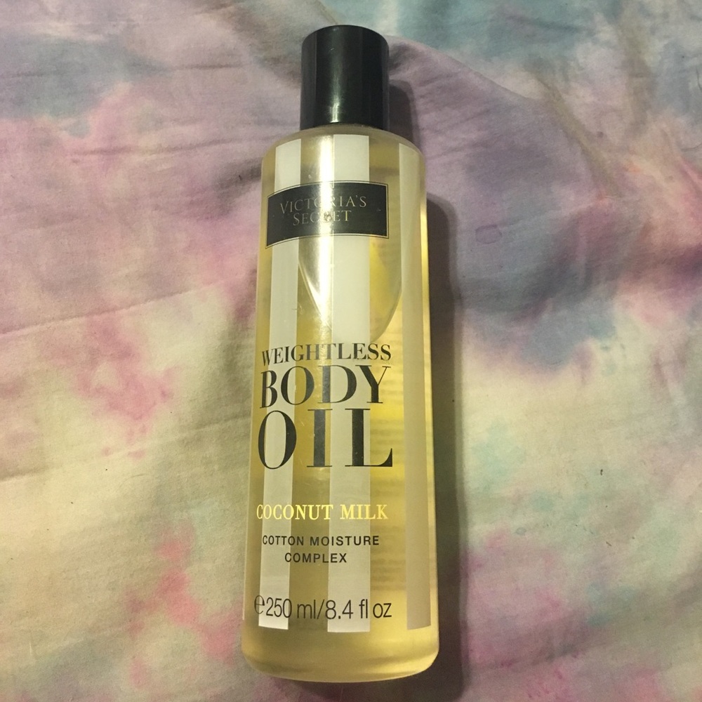 Victoria's Secret Weightless Body Oil